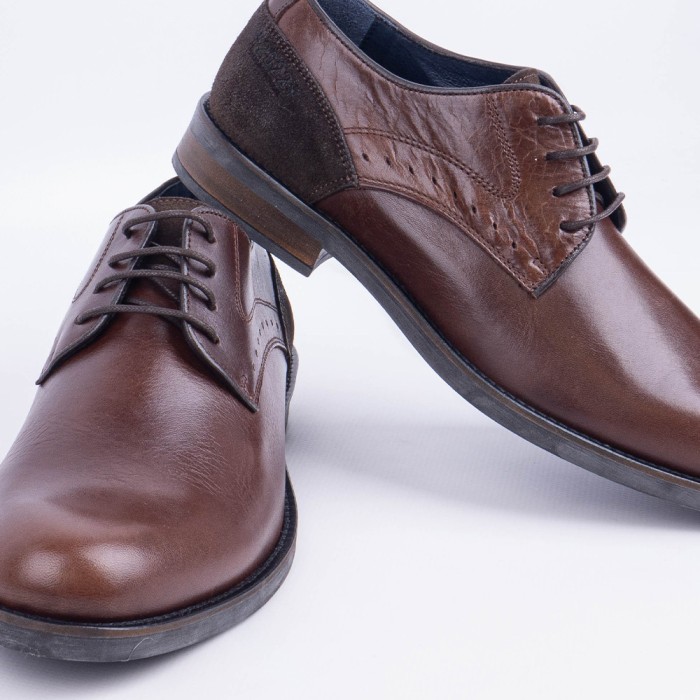 Zapatos de vestir marrones para hombre Bugatti : Zapatos de vestir