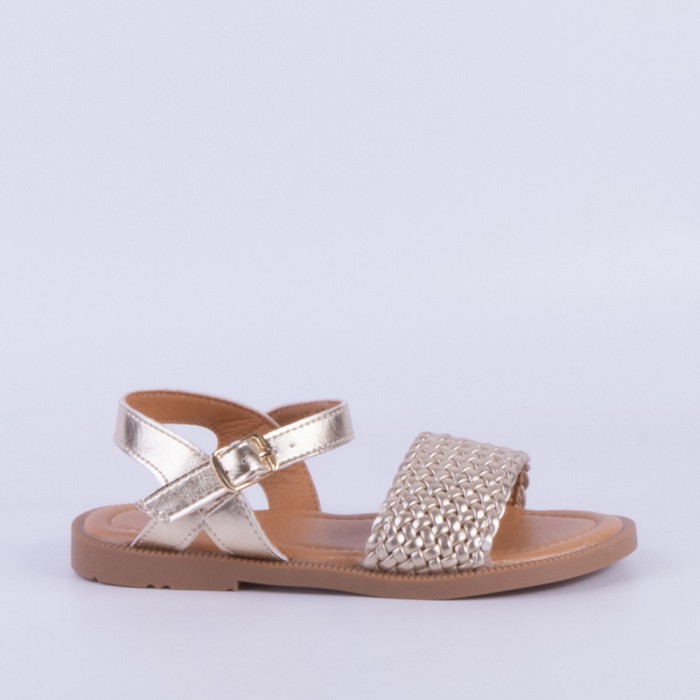 SANDALIA NIÑA ORO 27048