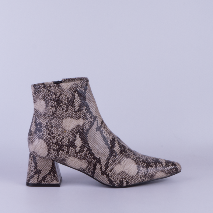 BOTIN MUJER GAZQUEZ BRAVO...