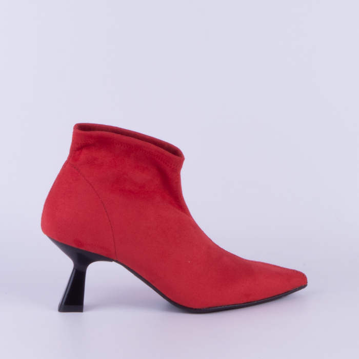 BOTIN MUJER DANIELA VEGA...