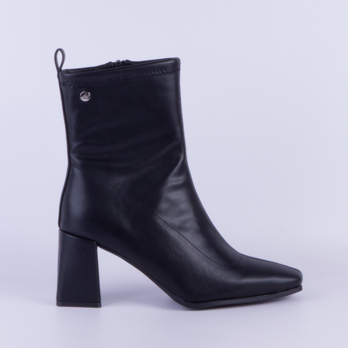 BOTIN MUJER ISTERIA NEGRO...