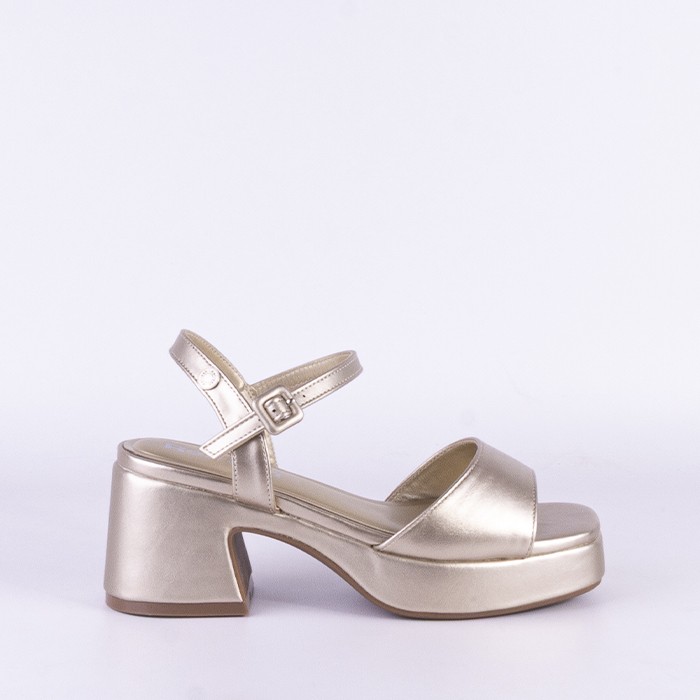 SANDALIA MUJER REFRESH ORO...