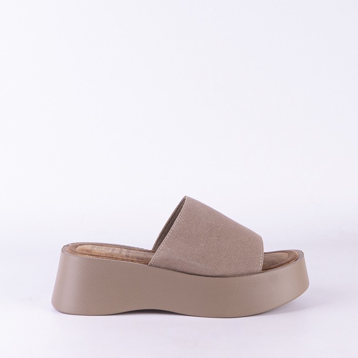 ZUECO SEÑORA BEIGE 56959